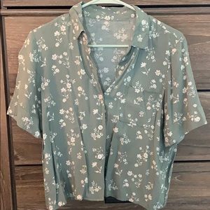 Cropped floral button up